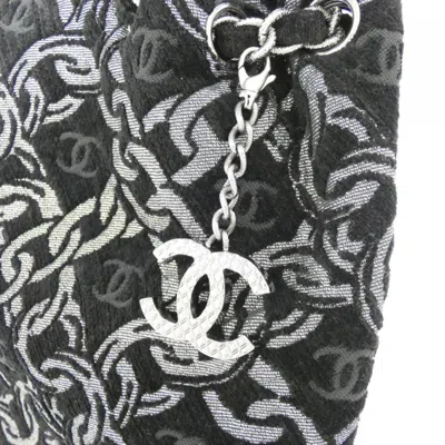 Pre-owned Chanel Black Silver Canvas Shoulder Bag ()