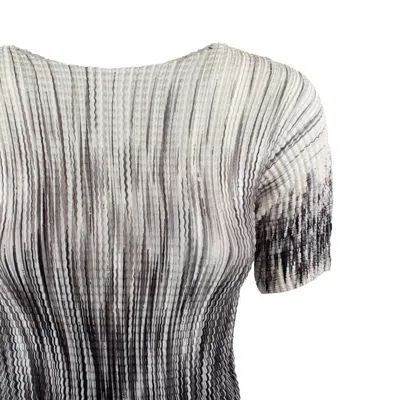 Herno Shades Of Pleat Top T-shirts In Black