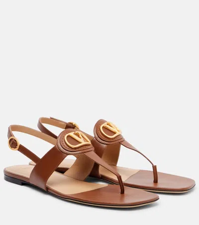 Valentino Garavani Vlogo Signature Leather Thong Sandals In Brown