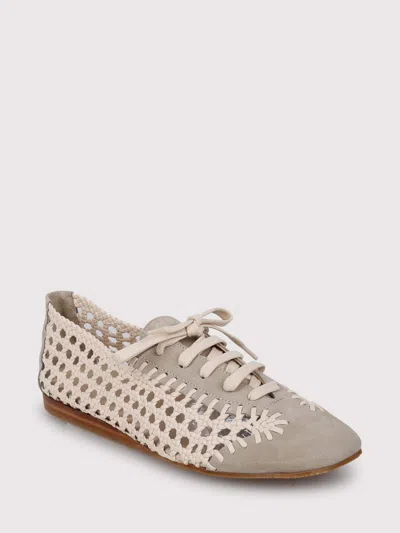Hereu Portau String Shoe In Neutral