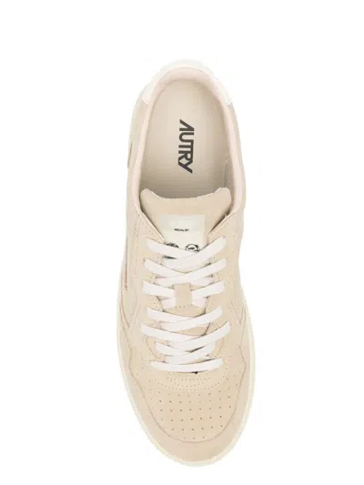 Autry Medalist Sneakers In White And Black With Suede