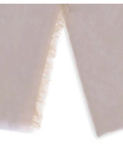 Fendi Ff Scarf In Neutral