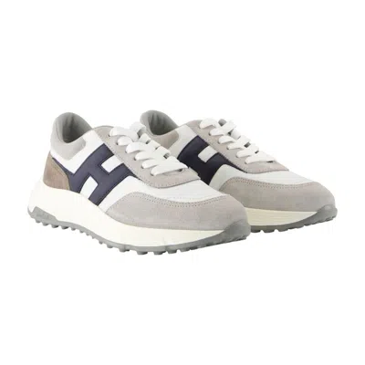 Hogan Round Toe Rubber Sole Panelled Design Sneakers In Gray