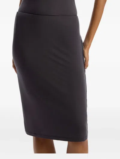 12 Storeez Pencil Skirt