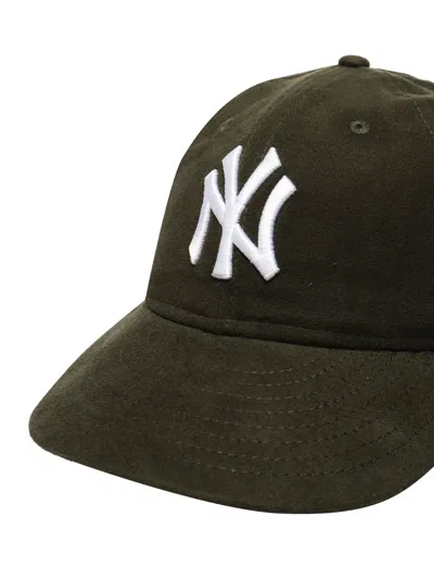 New Era Logo-embroidered Curved-visor Cap In Green