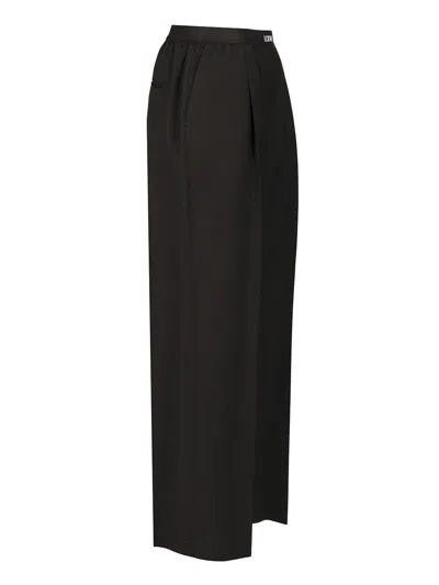 Loewe Elastic Waist Casual Pants In Black