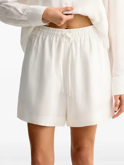 12 Storeez High-rise Linen Shorts