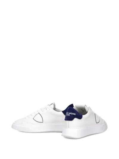 Philippe Model Low Top Sneakers With Contrasting Heel Tab In White