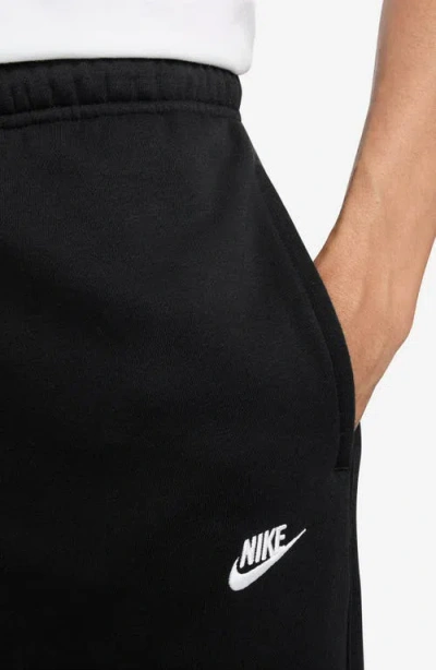 Nike Club Brushed Fleece Sweatpants In Black