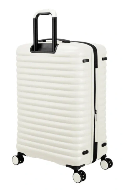It Luggage Speedbump 31-inch Hardside Luggage