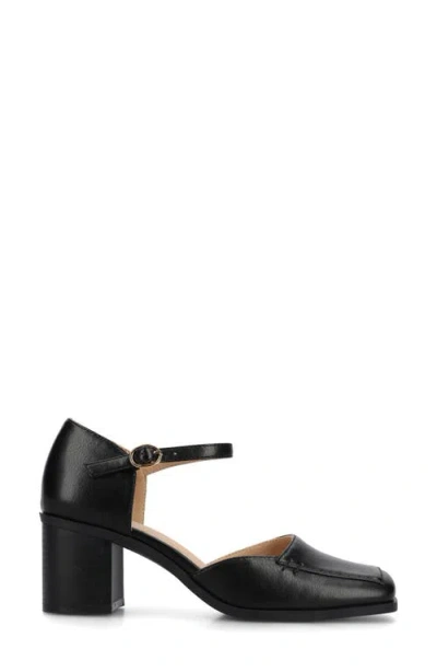 Journee Collection Evangeline Block Heel Pump
