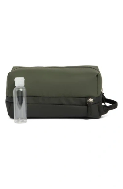 Original Penguin Zip Dopp Kit