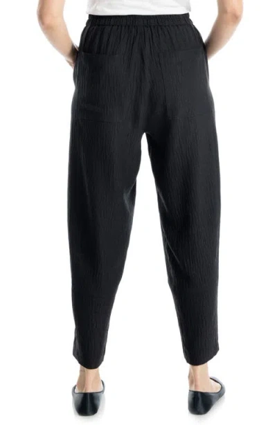 Max Studio Textured Twill Barrel Leg Pants