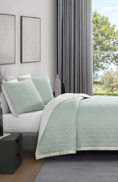 Bebejan Reversible Textured Cotton Sateen Coverlet Set