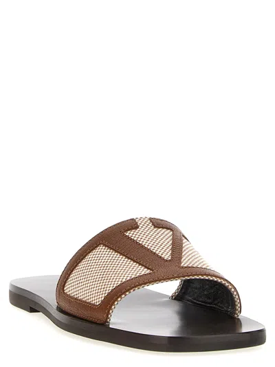 Valentino Garavani Men  Garavani 'vlogo Signature' Slides