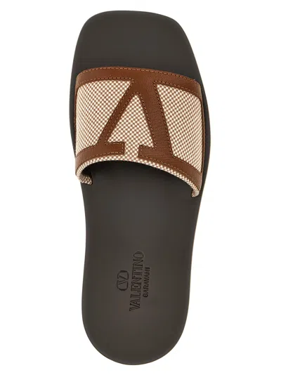 Valentino Garavani Men  Garavani 'vlogo Signature' Slides