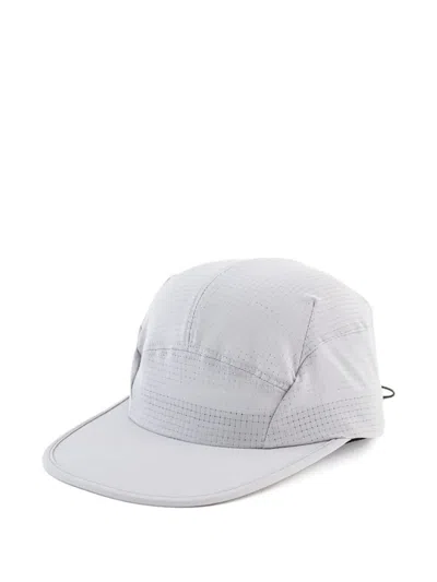 GRID-PATTERN BASEBALL CAP