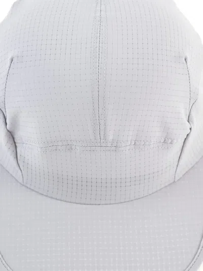 GRID-PATTERN BASEBALL CAP