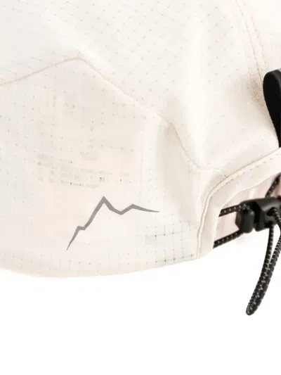 GRID-PATTERN BASEBALL CAP