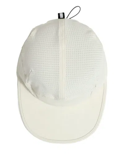 GRID-PATTERN ADJUSTABLE BASEBALL CAP