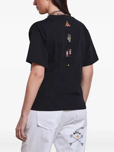 Akep Embroidered Logo T-shirt In Black
