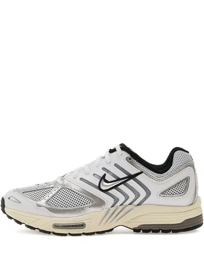 Nike Air Pegasus 2005 Sneakers