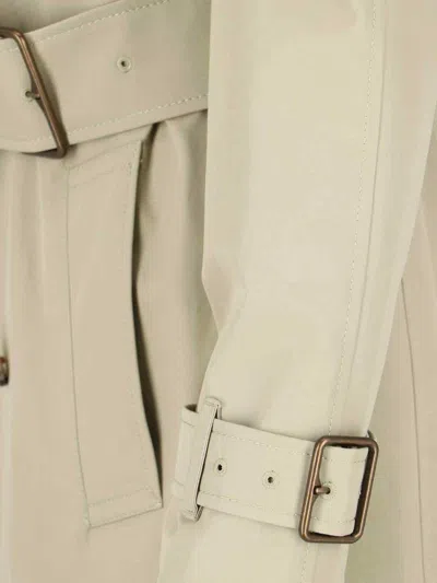 Burberry Classic Double-breasted Trench Coat With Adjustable Waist Belt In Neutral