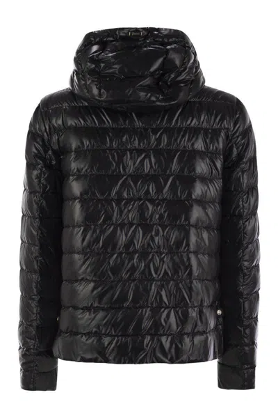 Herno Ultralight Hooded Quilted Jacket In Black