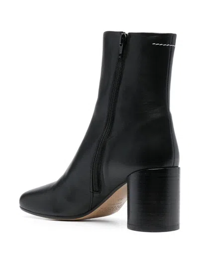 Mm6 Maison Margiela Round Toe Leather Ankle Boots With Seam Detailing In Black