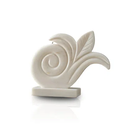 Marleth Handmade White Marble Laurel Leaf Sculpture – Botanical-inspired Decorative Object