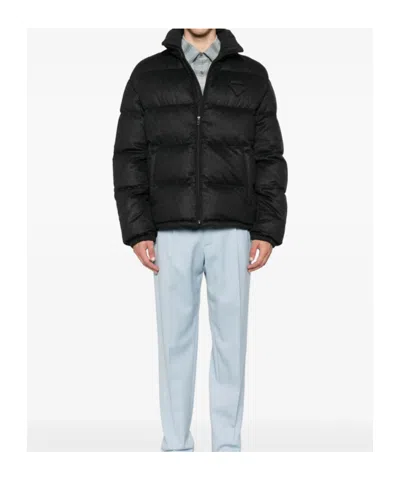 Prada Mens Black Medium-weight Re-nylon Down Jacket In Black