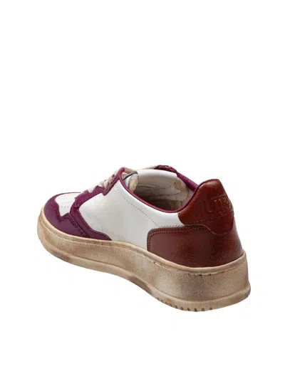 Autry Medalist Low Super Vintage Sneakers