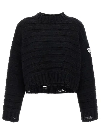 Mm6 Maison Margiela Mm6 By Maison Margiela Textured Knit Cropped Sweater In Black
