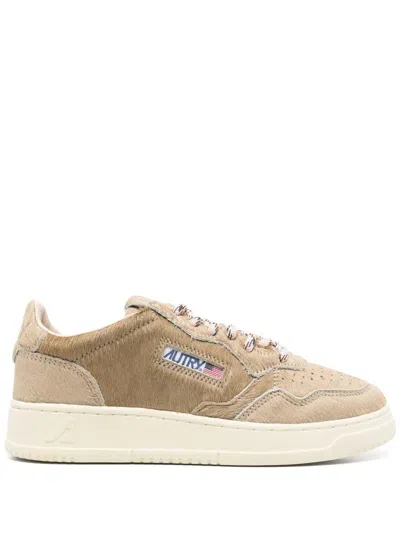 Autry Medalist Low Woman Pony/laces Shoes