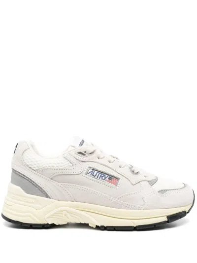 Autry 'hyperway' White Low Top Sneakers With Logo Patch On Side And Tongue