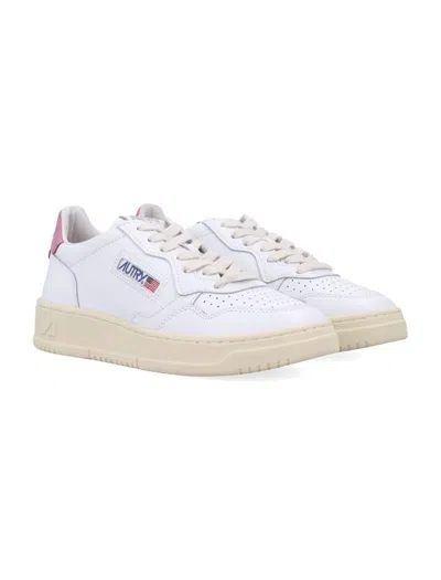 Autry Medalist Low Sneakers In White And Polignac Leather Shoes