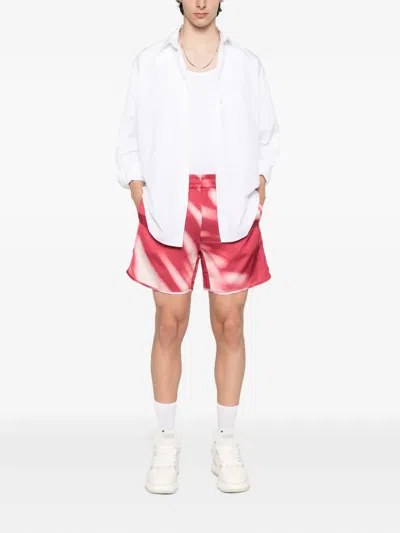 Blue Sky Inn Shadow-print Shorts In Red