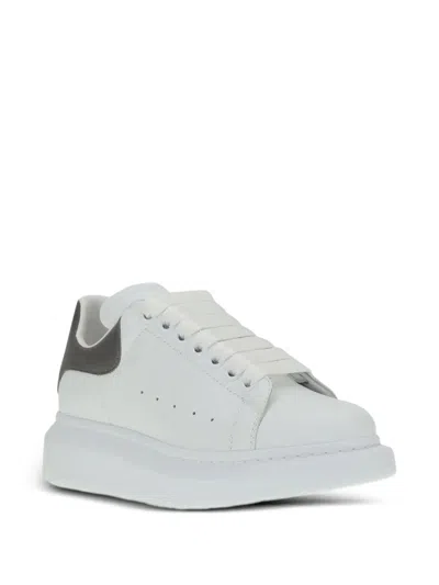 Alexander Mcqueen Platform Leather Sneakers Press-studded Logo