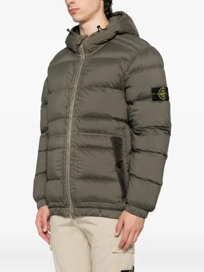Stone Island Hooded Down Jacket With Seamless Feather Tunnels And Anti-drop
