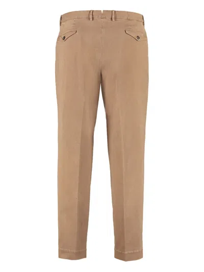 The (alphabet) Pleated Welt-pockets Trousers In Brown