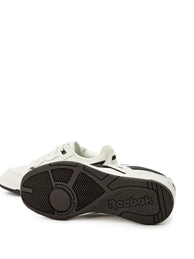 Reebok Bb 4000 Ii Low-top Sneakers In White