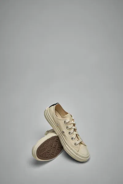 Comme Des Garçons Play Small Red Heart Low Top Kids In White