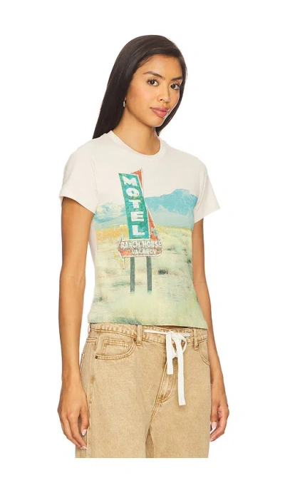 Daydreamer Motel Ranch House Vintage Tee