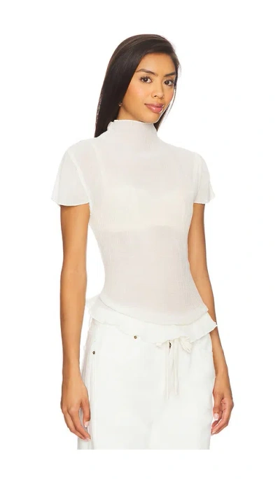 Lioness Sweetness Tee In White