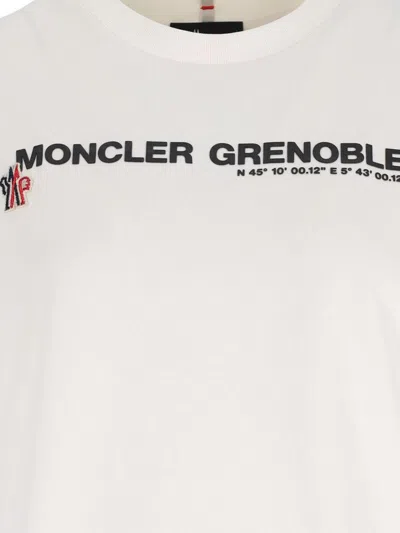 Moncler Logo-print Short-sleeve T-shirt In White