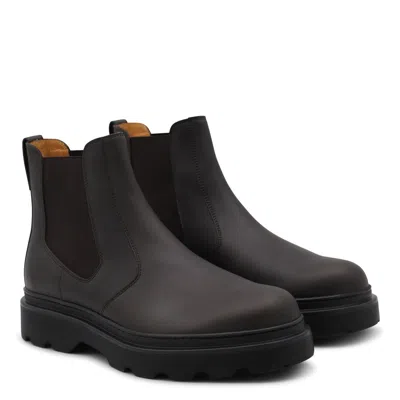 Tod's Chunky Sole Leather Ankle Boots With Elastic Panels
