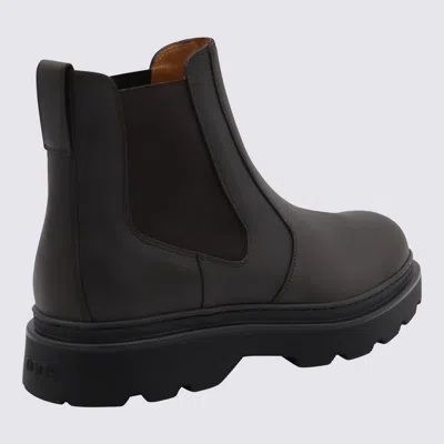 Tod's Chunky Sole Leather Ankle Boots With Elastic Panels