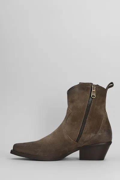 Metisse Texan Ankle Boots