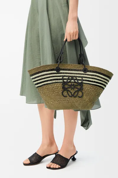 Loewe Medium Anagram Basket In Iraca Palm And Calfskin