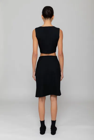 Leset Lauren Sleeveless Crewneck Top In Black